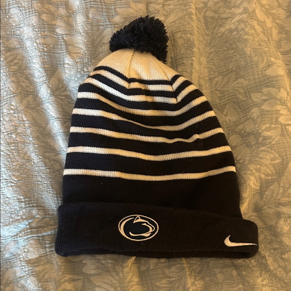 Nike Kids' Black and White Striped Beanie